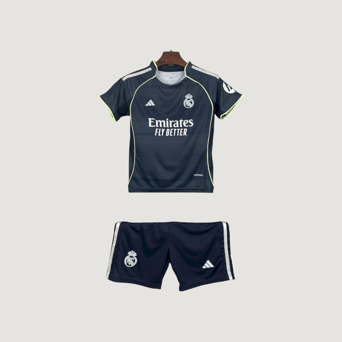Real Madrid – Ensemble Extérieur 25/26 Enfant – Noir