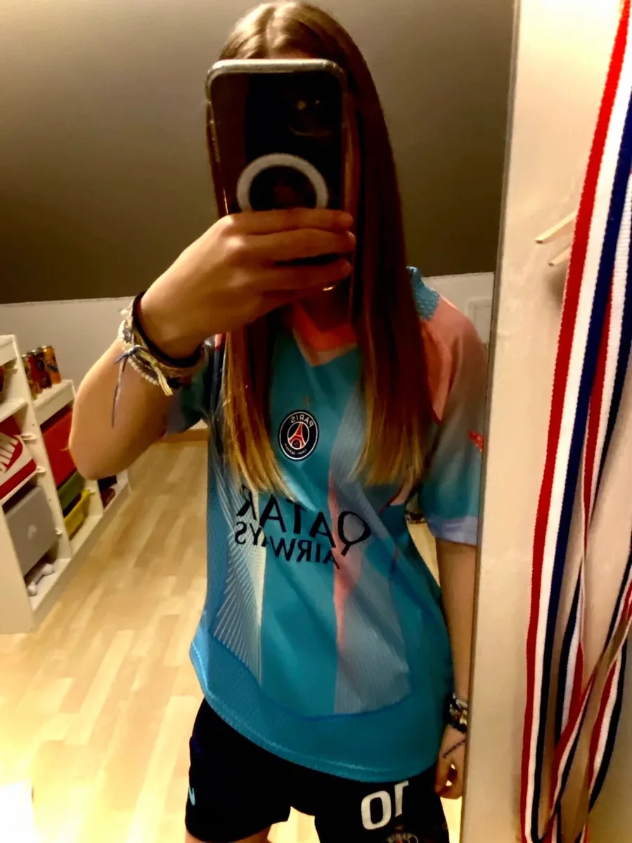 Paris Saint-Germain – Maillot Concept 26/27 Jaguar – Bleu