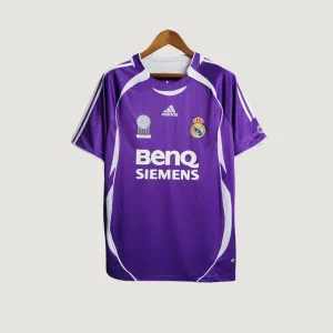 Real Madrid - Maillot third 06/07 - Viollet