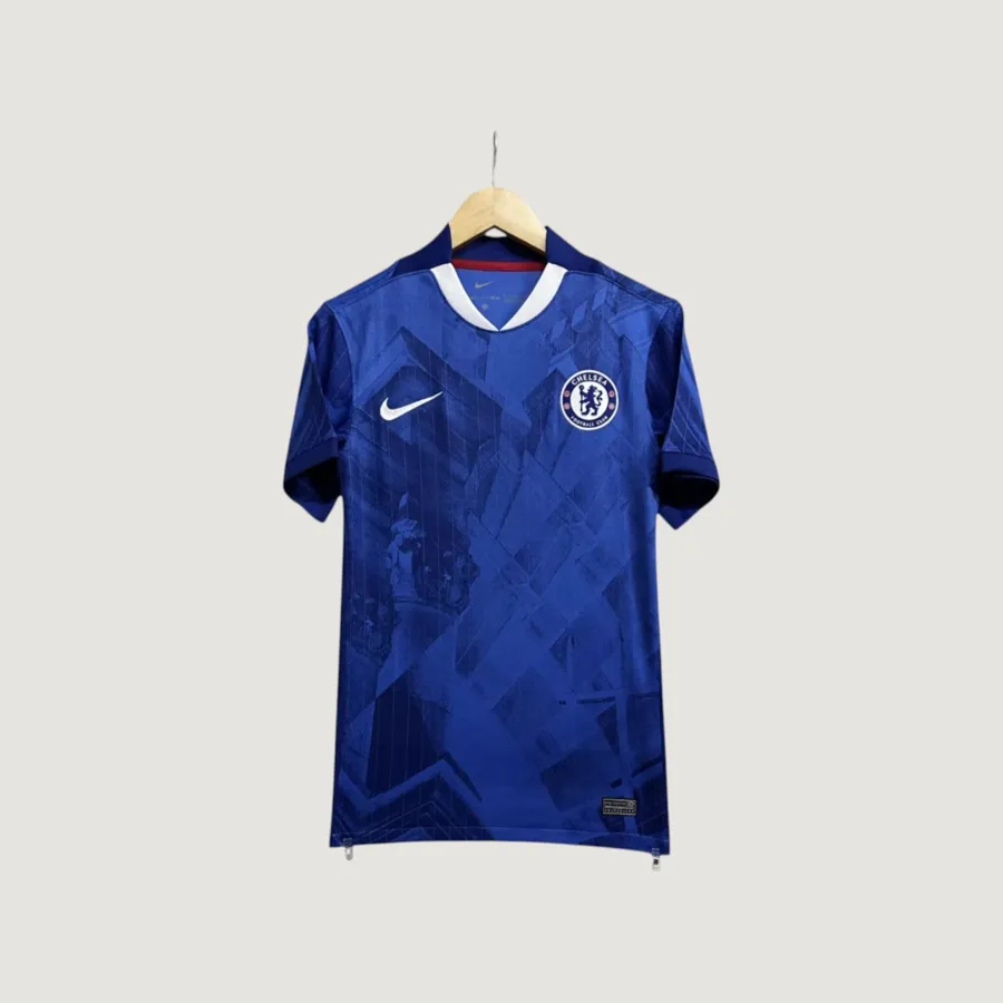 CHELSEA – Maillot Domicile 25/26 – Bleu & Blanc