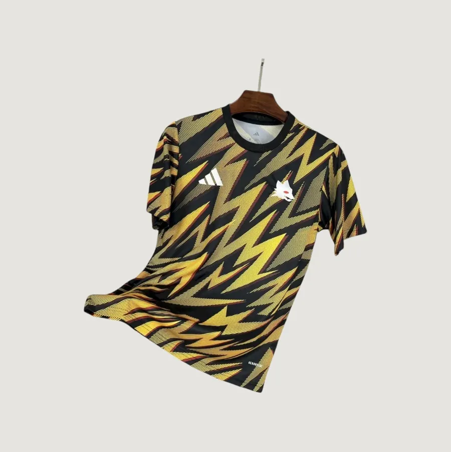 AS ROMA – Maillot Pré-Match 25/26 – Noir & Jaune