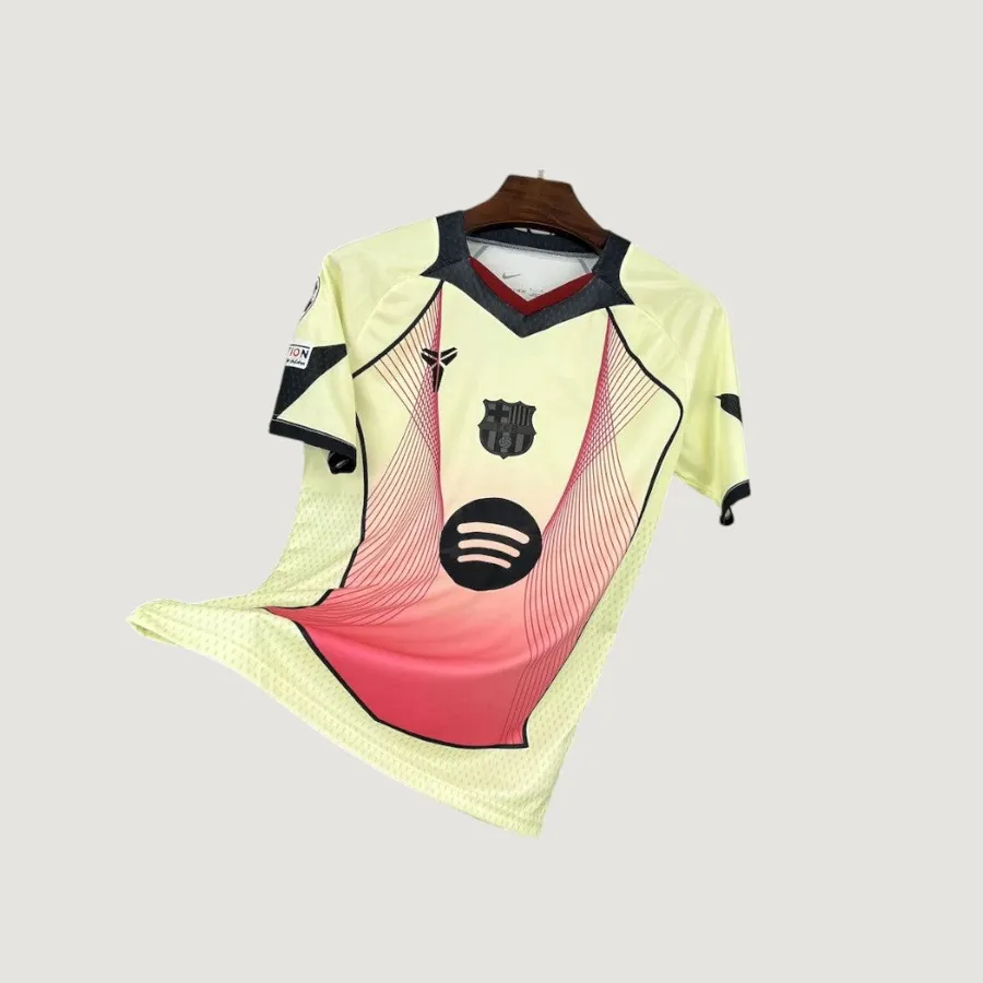 FC Barcelone – Maillot Extérieur 25/26 – Jaune & Rouge