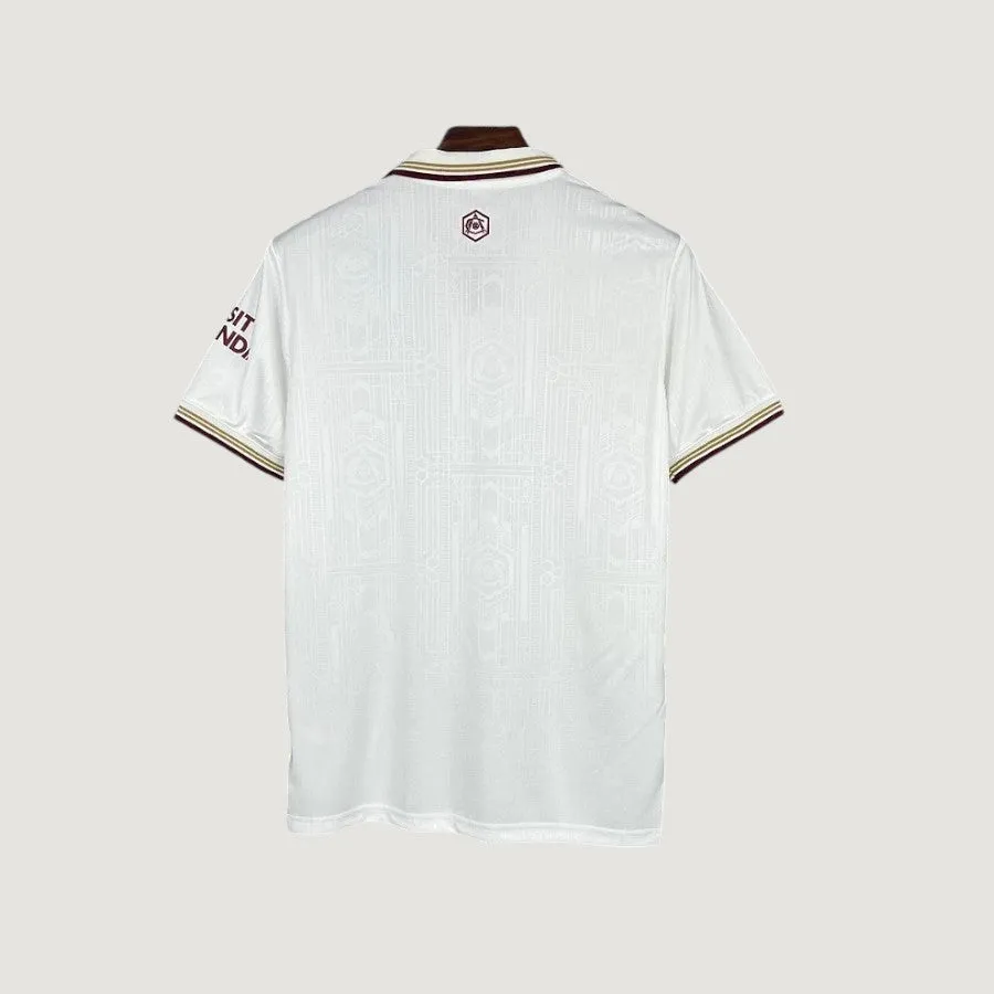 Arsenal – Maillot Extérieur 25/26 – Blanc & Bordeaux